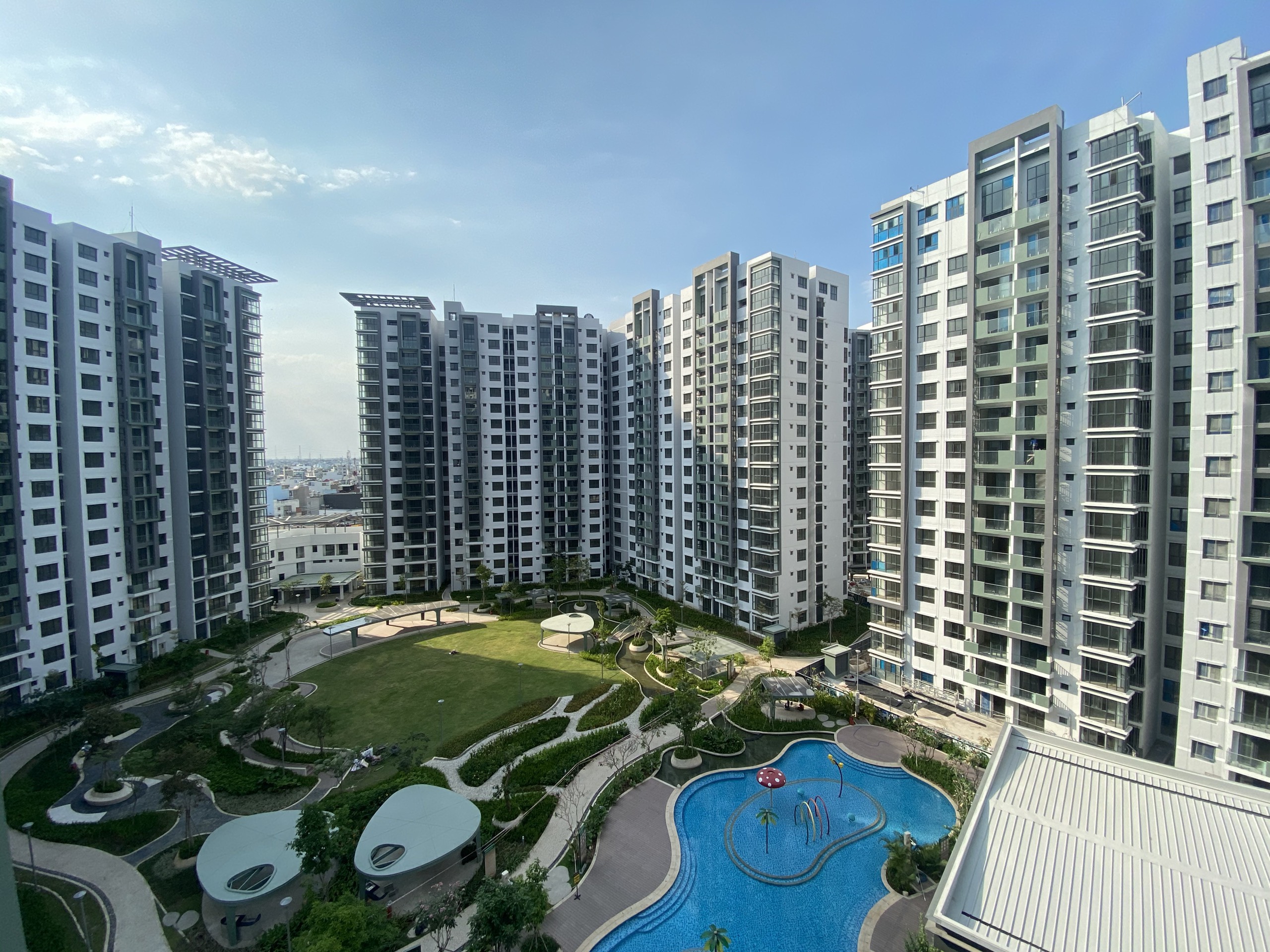 Emerald – Celadon City