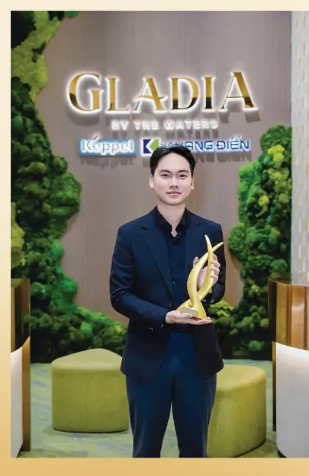 Gladia Heights - Top 1 tuyển thủ truyền thông