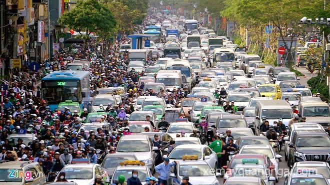 ha noi tinh thi diem cam xe may duong le van luong hoac nguyen trai