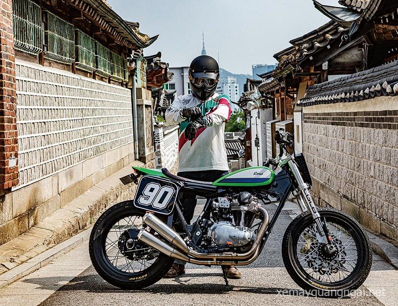 Bản độ Kawasaki W800 độc đáo từ biker Hàn Quốc