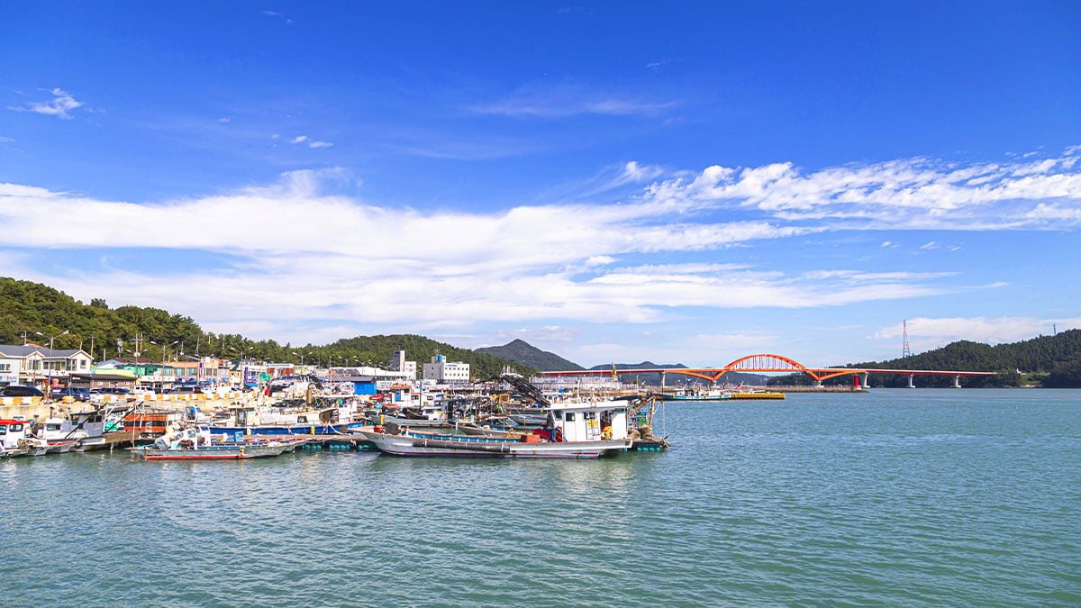 팔봉야영장