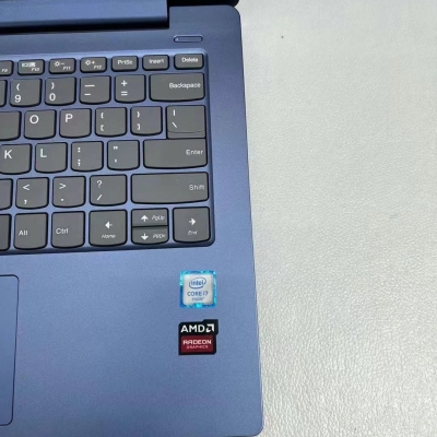 14.1inch Lenovo 7000 Laptop Profile Picture