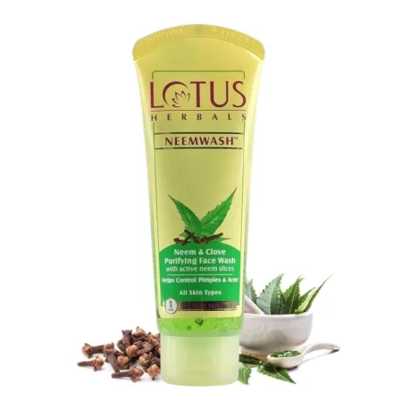 Lotus Herbals Neem And Clove Purifying Face Wash With Active Neem Slices, 100g (Pack of 1)