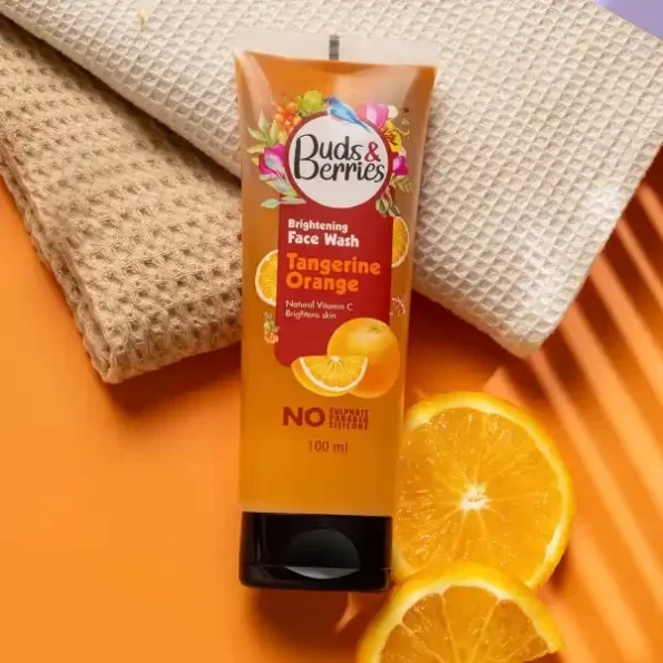 Buds & Berries Tangerine Orange Brightening Face Wash with Natural Vitamin C for Glowing Skin | pH Balanced Gentle Facewash | No Sulphate, No Paraben | 100 ml, Herbkart8t771JXPXaB1ML.webp, Herbkart8t771JXPXaB1ML