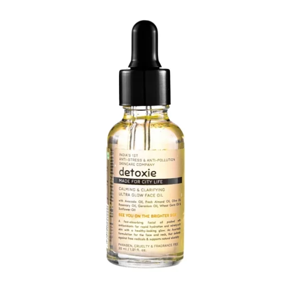 Detoxie Ultra Glow Face Oil 30 ml available on Herbkart