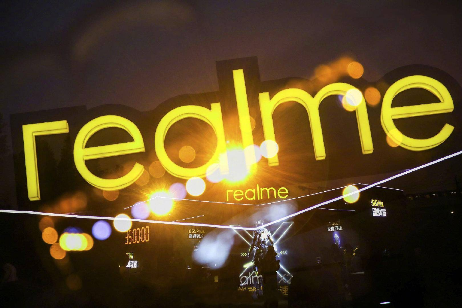 年輕人的新選擇！realme真我Q3系列銷量正式突破40萬臺