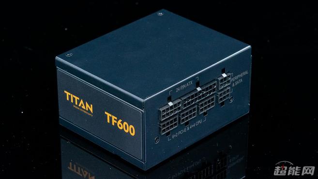 獵金部落TITAN TF600電源圖賞：適合主流玩家的迷你電源