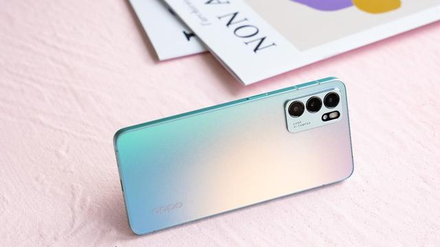 營造電競級手感，OPPO Reno6帶你開啟沉浸遊戲體驗