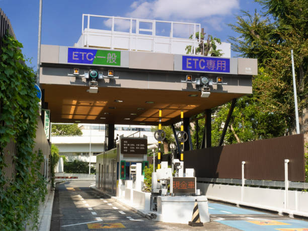 driving in japan - image 13