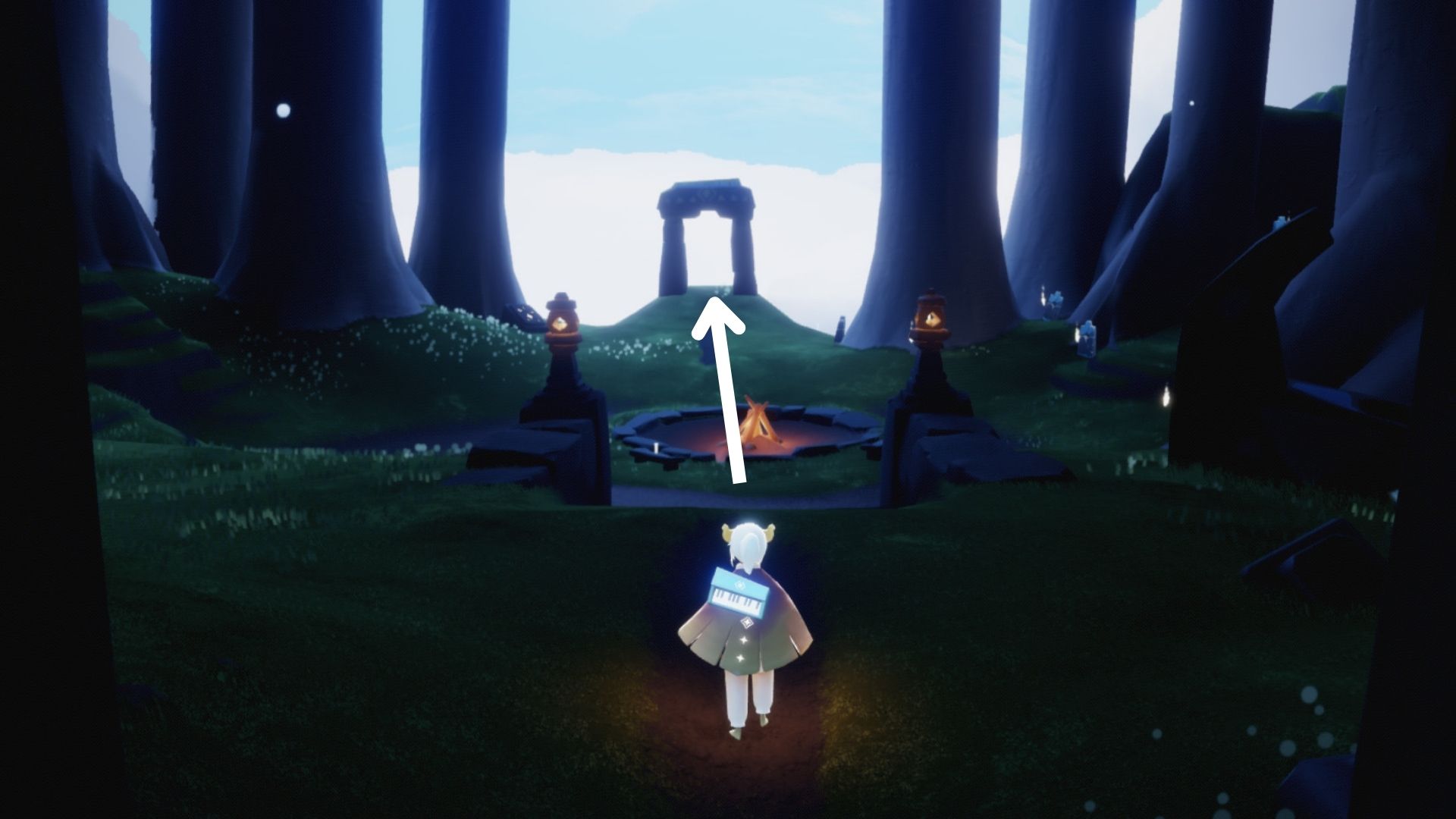 焚き火を超えて先へ進みます。