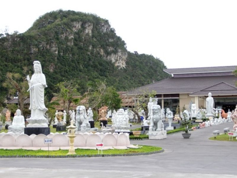 Làng đá mỹ nghệ Non Nước