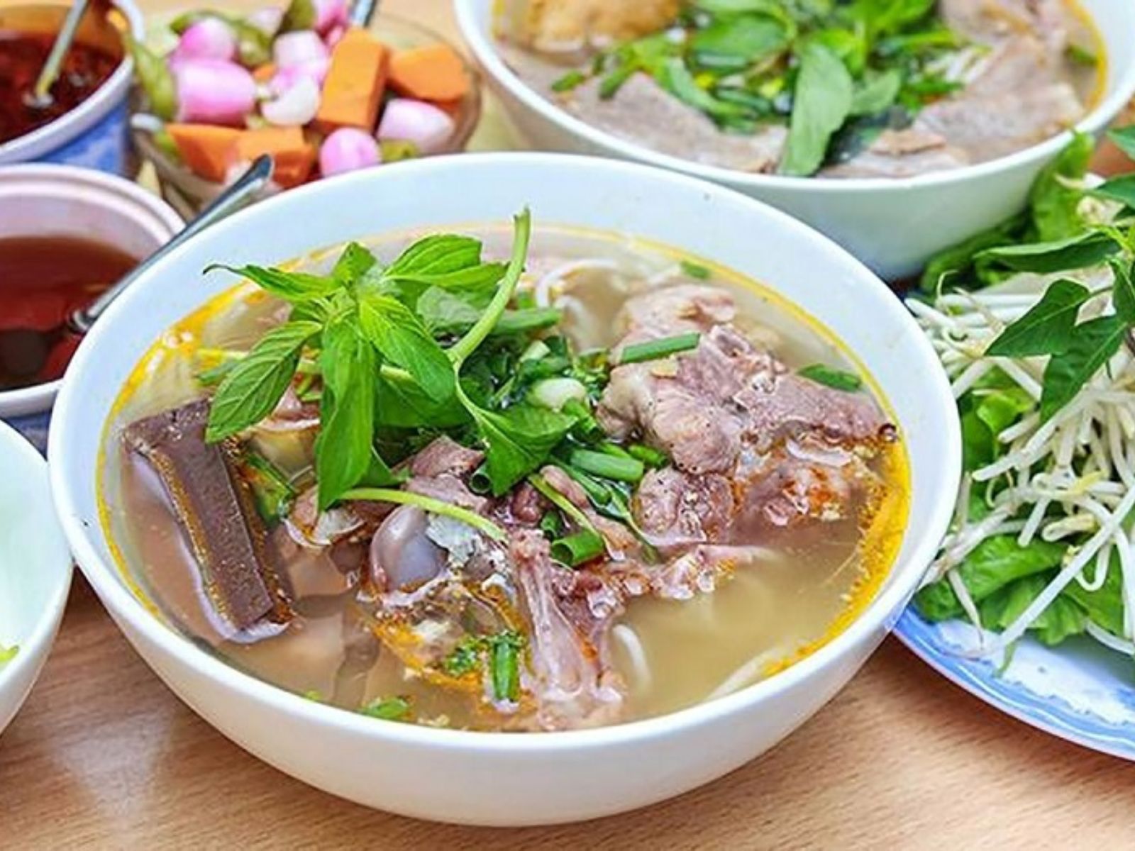 bún bò huế đà nẵng