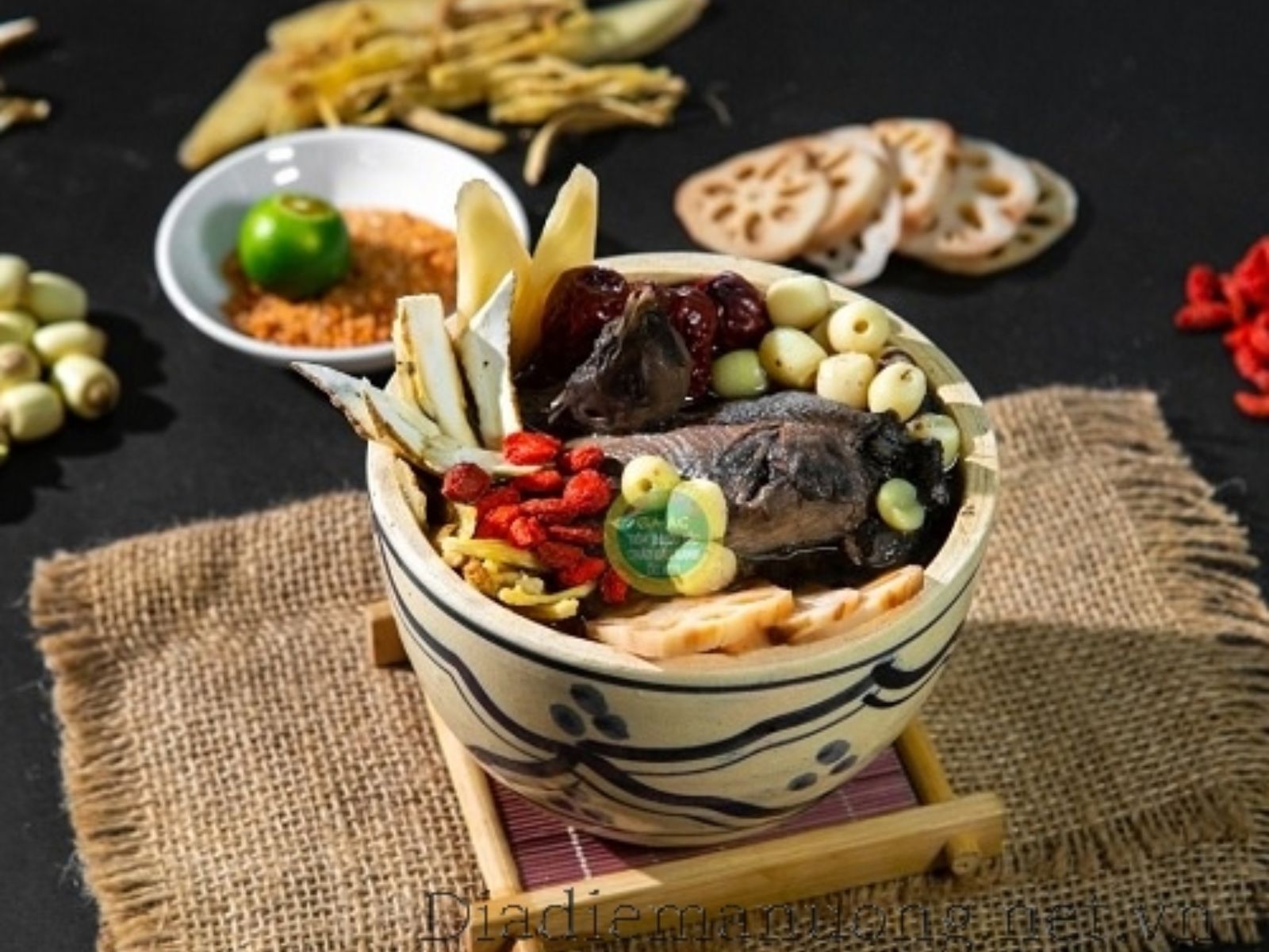 Review 6 Quán Gà Ác Tiềm Thuốc Bắc Ở Đà Nẵng Ngon Chuẩn Vị