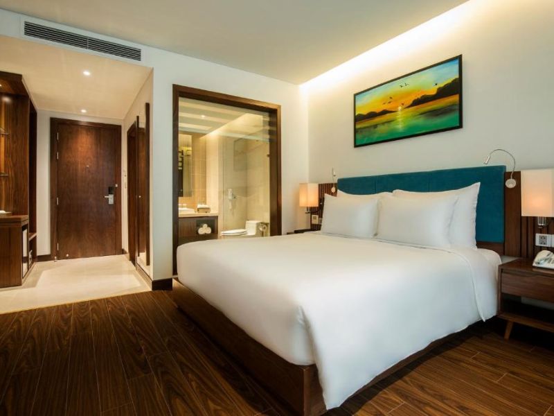 Top 5+  Khách Sạn Gần Sân Bay Đà Nẵng Tiện Lợi & Giá Tốt