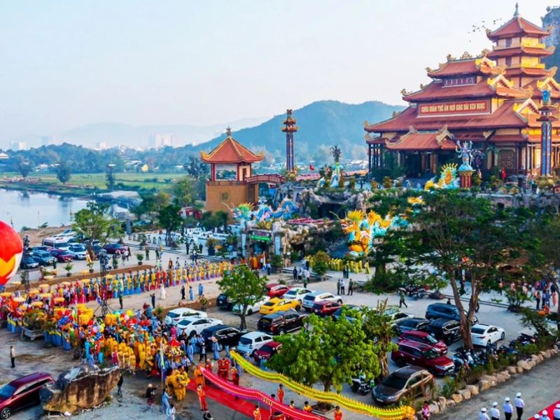 Khám Phá Lễ Hội Quán Thế Âm Ngũ Hành Sơn Đà Nẵng 2025