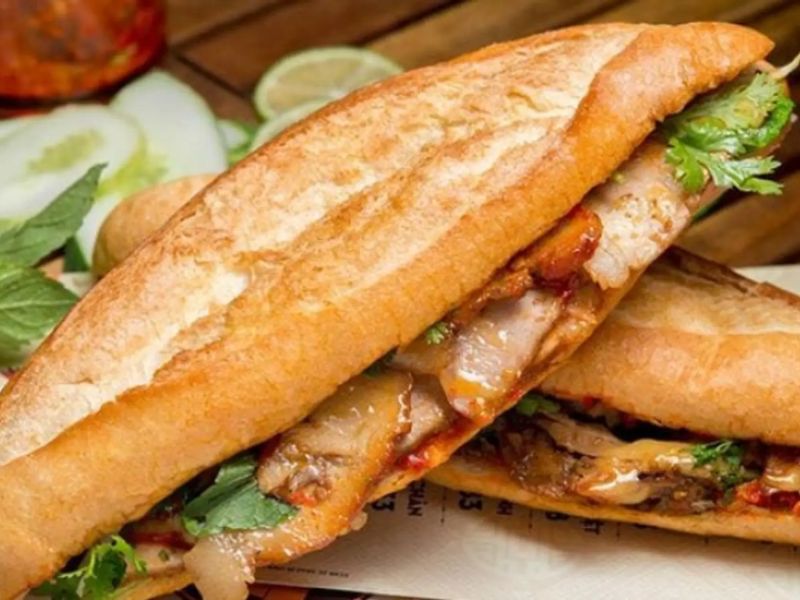 quán bánh mì heo quay đà nẵng