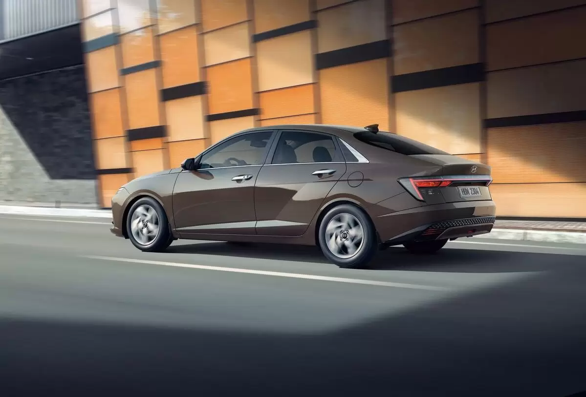 Hyundai Accent 15