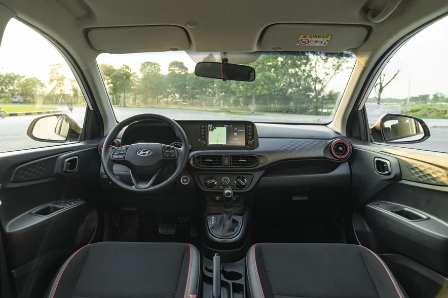 Hyundai i10 12