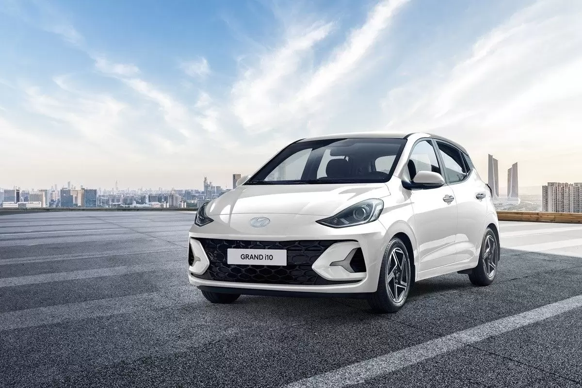 Hyundai i10 15
