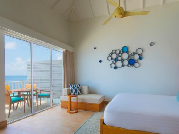 馬爾地度假村Centara Grand Family Overwater Villa with Kids Bedroom5