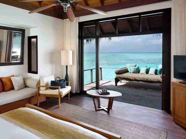 Deluxe_Overwater_Bungalow1_Anantara_Veli_玩轉馬爾地夫