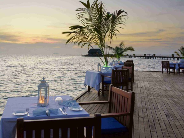 Lagoon_Restaurant_Olhuveli_玩轉馬爾地夫13