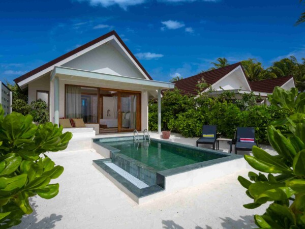 OBLU-SELECT-LOBIGILI-SunNest-BEACH-POOL-VILLA-OUTSIDE-1