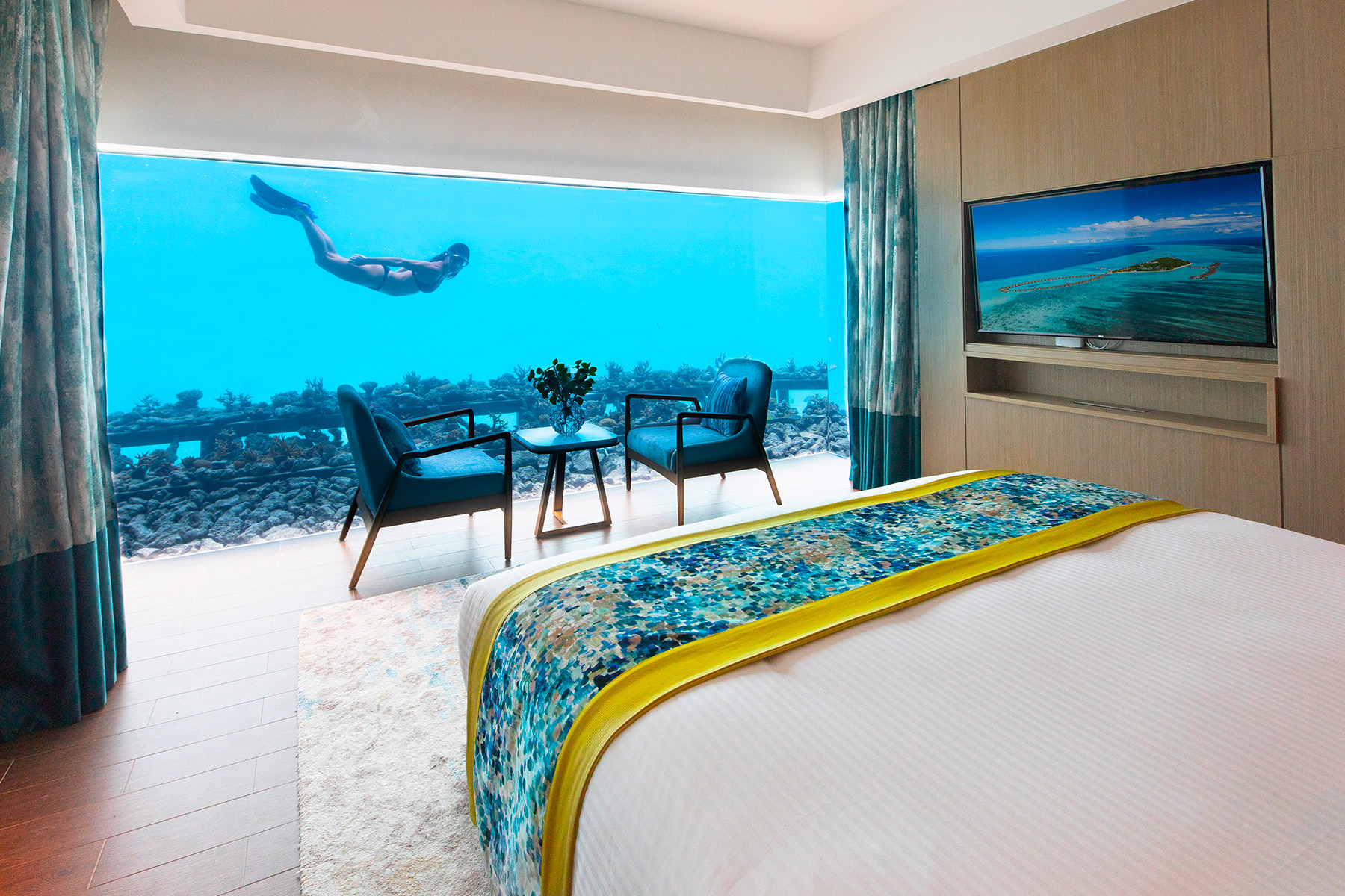 Pullman Underwater bedroom Maldives 1
