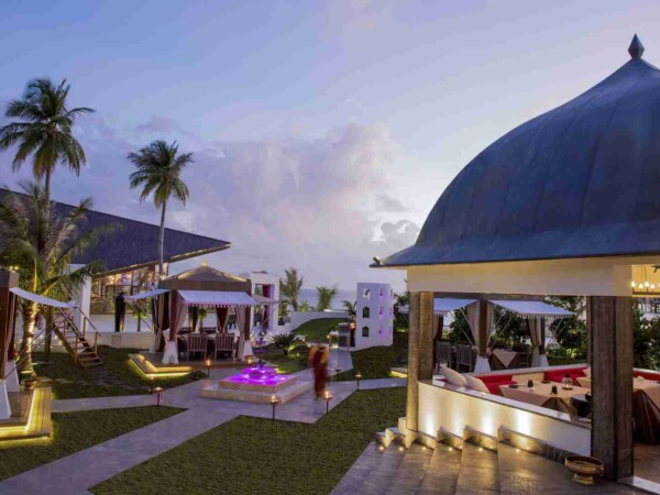 Restaurant1_Jumeirah_Vittaveli_玩轉馬爾地夫