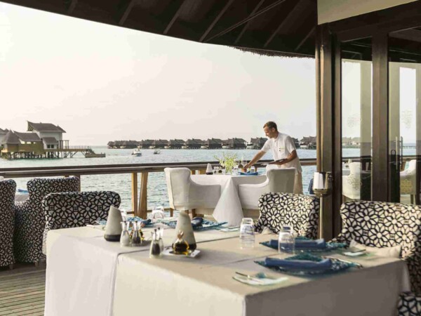 Restaurant5_Jumeirah_Vittaveli_玩轉馬爾地夫