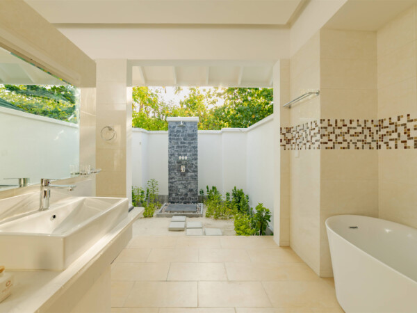 Sunset Pool Beach Villa Bathroom