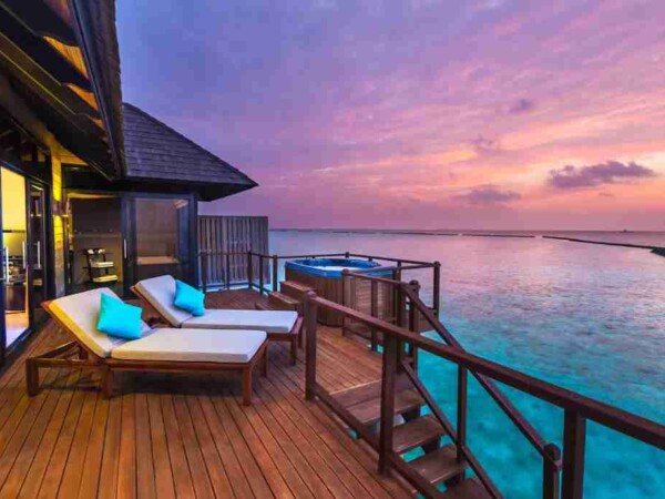 Sunset_Horizon_Water_Villa1_Iru_Fushi_玩轉馬爾地夫