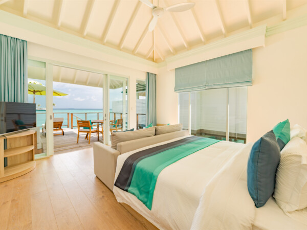 Two Bedroom Lagoon Villa with Pool + Slide - Bed