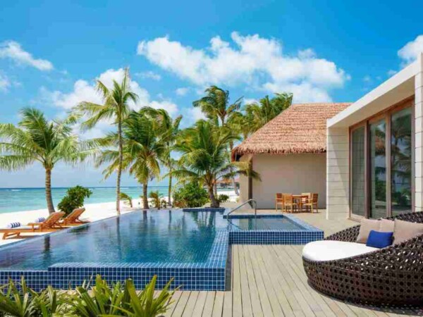 Two_Bedroom_Family_Beach_Villa_with_Private_Pool2_Raddison_玩轉馬爾地夫