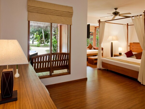 kuramathi-Beach-Bungalows3