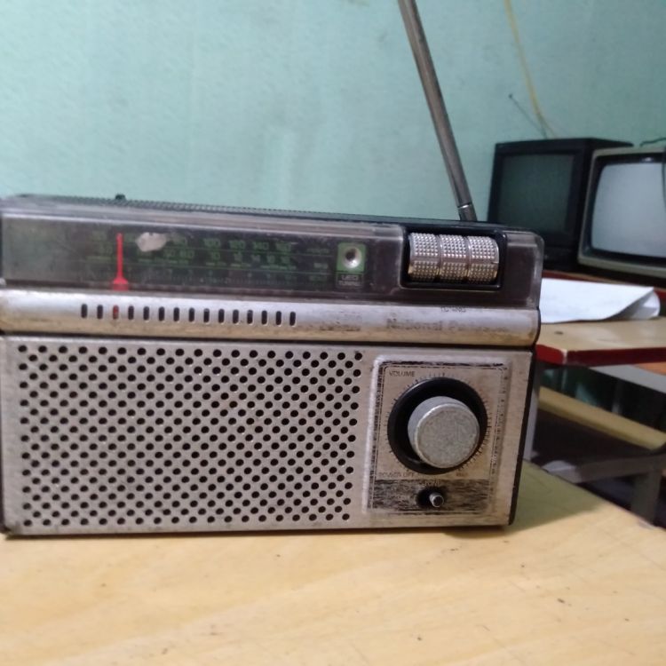 Radio National Panasonic R 234_W (đã giao lưu)