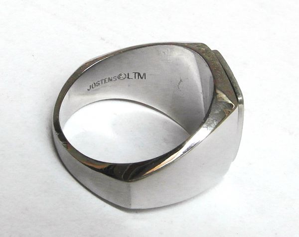 gal_35856_63d49f08cb7f7.jpg
