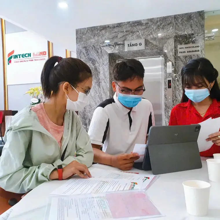 SBEST Nguyễn – tư vấn khách hàng 24