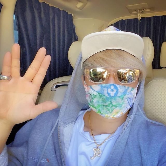 ラファエルのinstagram投稿 21年4月26日 15 38 有名人インスタランキング