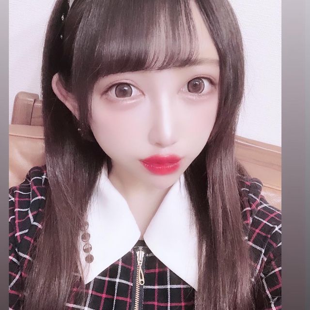 ちゃんもものInstagram投稿(2021年4月5日 1441)|有名人インスタランキング ちゃんもものInstagram投稿(2021年4月5日 1441)|有名人インスタランキング