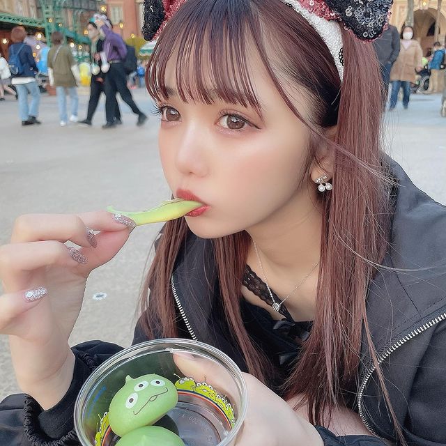 津代美月のinstagram投稿 21年4月15日 22 29 有名人インスタランキング