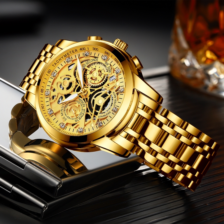 【高級ブランドNektom】メンズ高級ステンレス腕時計　ボリュームも重厚感も高級感も兼ね揃えた男の腕時計