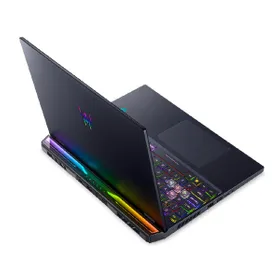 Predator Helios 16のメイン画像