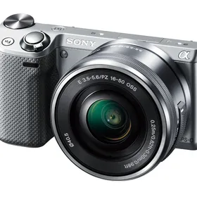 α NEX-5Tのメイン画像