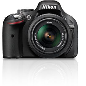 ニコン D5200