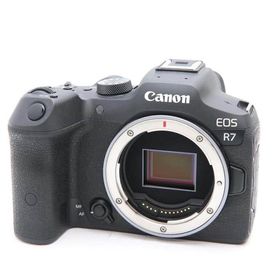 【あす楽】 【中古】 《良品》 Canon EOS R7 ボディ [ デジタルカメラ ]