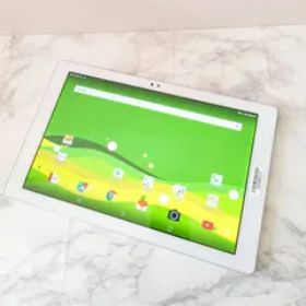 ☆液晶美品☆シムフリー☆LG QUA TAB PZ ピンク-