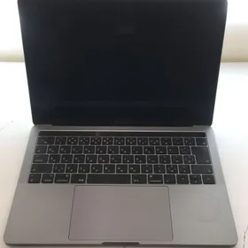 最終値引き 中古MacBook Pro MPXQ2J/A 2018 おまけ付き - PC/タブレット