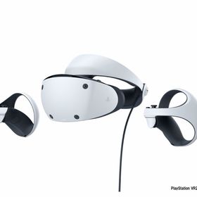 【お得・新品・送料無料・即納】 SONY SIE PlayStation VR2 【PSVR2】メーカー型番：CFIJ-17000 ※外箱傷あり（倉庫移動中に箱傷み）