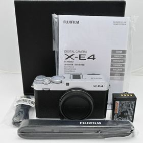 富士フイルム ミラーレスデジタルカメラ X-E4 ボディ シルバー(ミラーレス一眼)